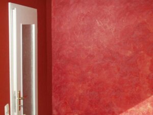 Wand mit Effektanstrich